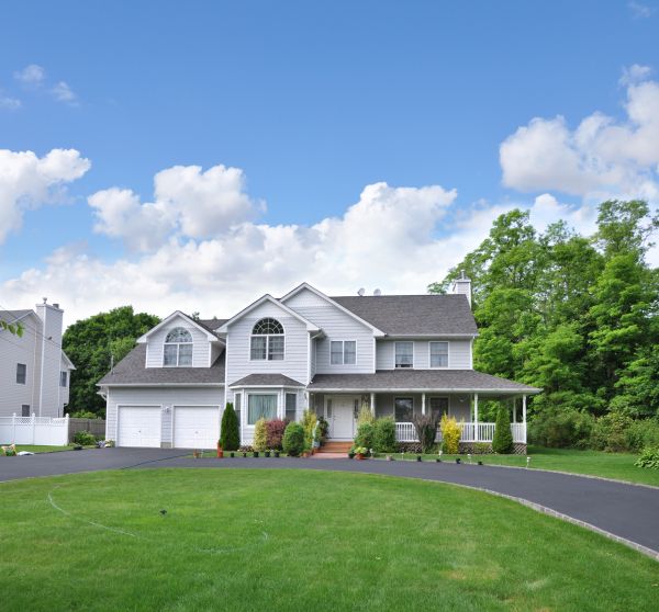 Asphalt Driveway Sealcoating in Parrish