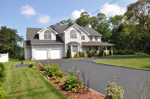 Driveway Resealing in Parrish
