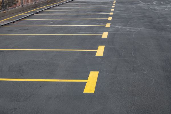 Commercial Parking Lot Sealing in Parrish